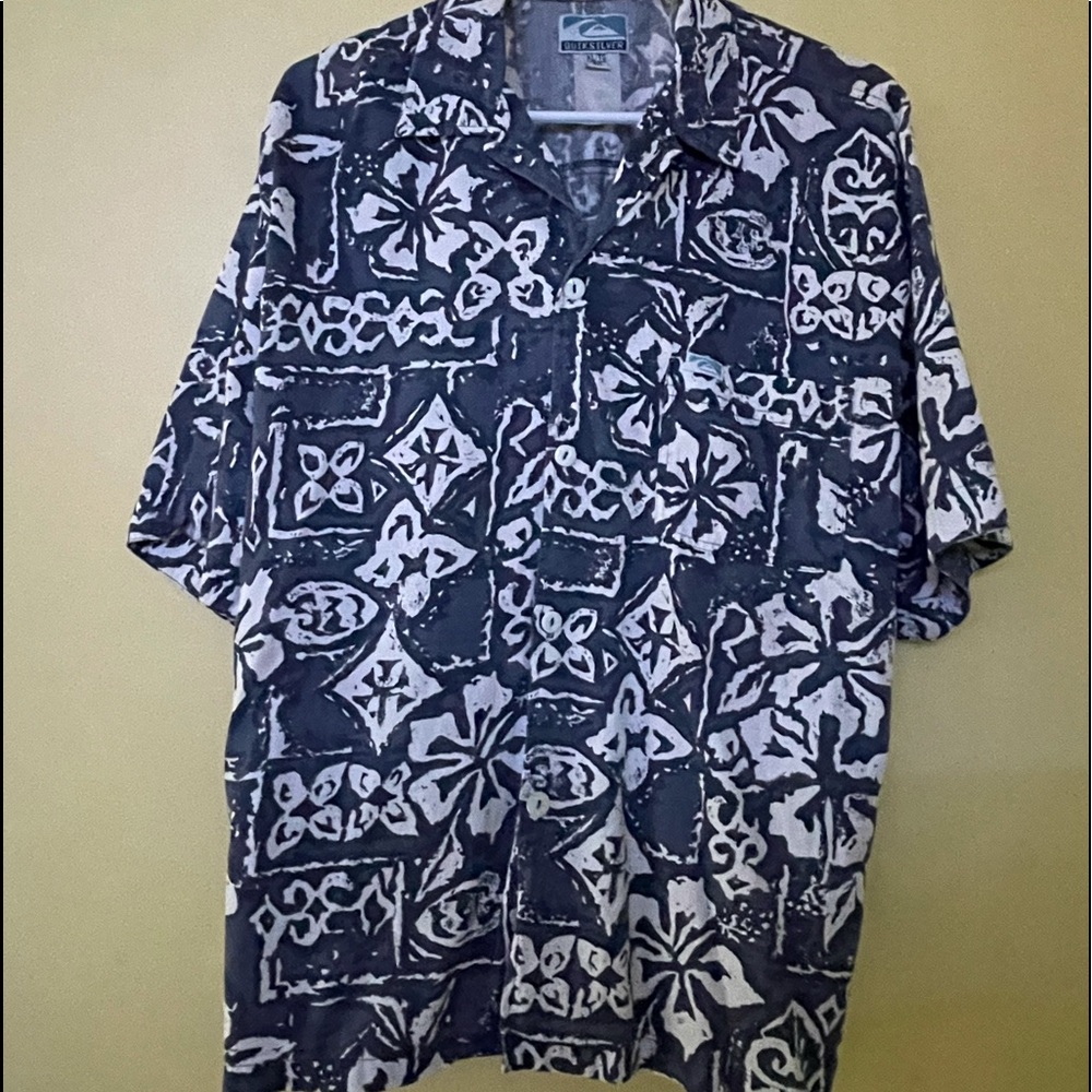 quiksilver button down